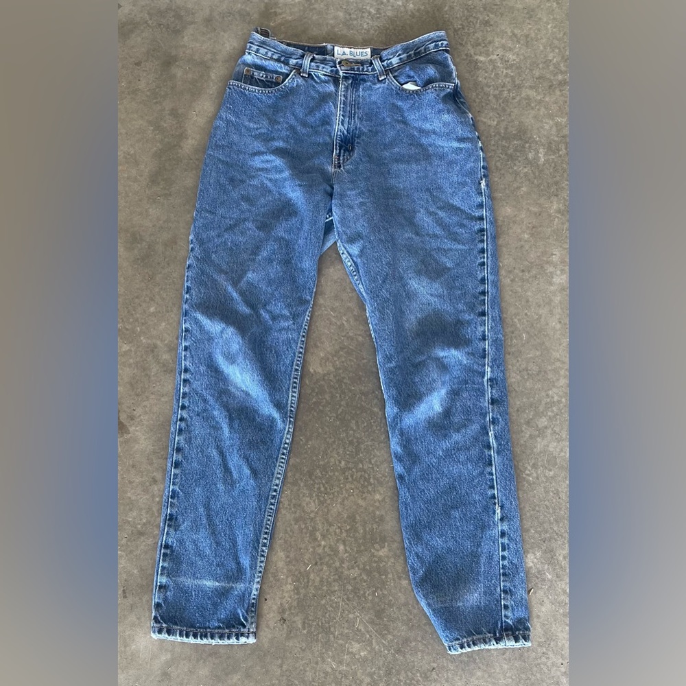 MOM JEANS